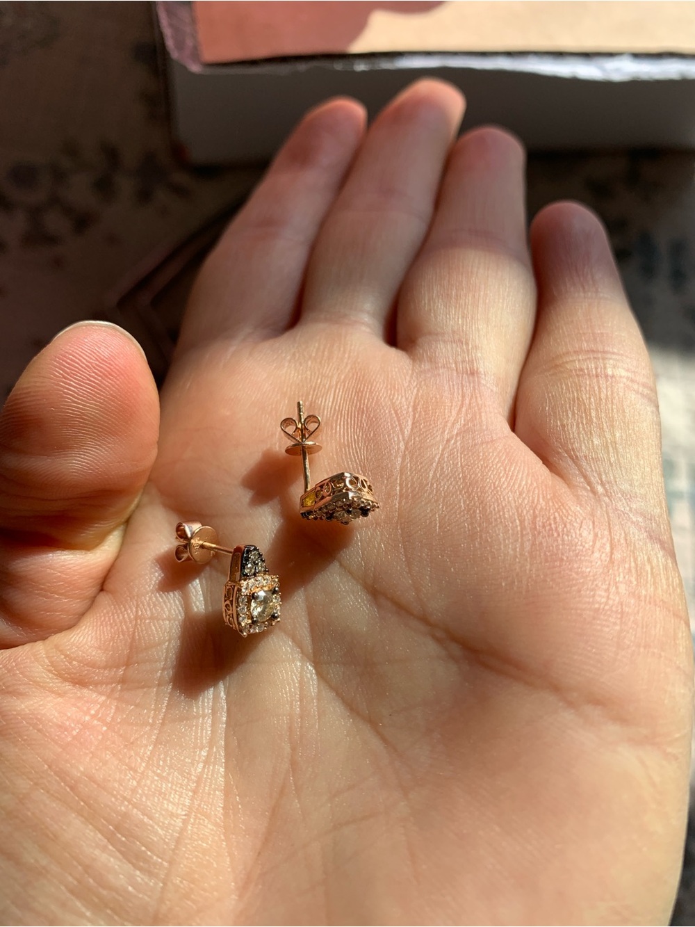 14k Rose Gold LeVian Diamond Stud Earrings! - Picture 6 of 10